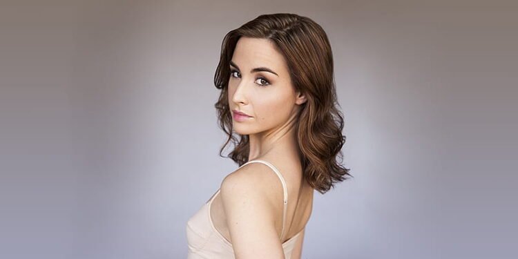 Allison Scagliotti Biography: Life, Career, and Artistic Pursuits