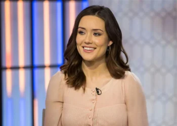 Megan Boone Biography: Age, Family, Career, and Personal Life