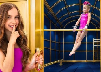 What Is Anna McNulty: Age, Family, Career and More