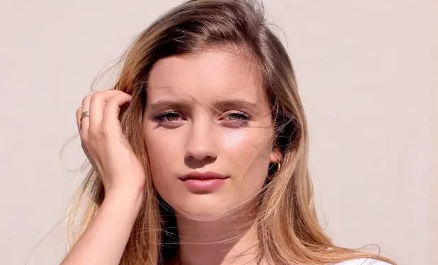 Mia Healey – Biography, Age, Family, Career and More